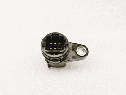 2004-2009 Toyota Prius 1.5L P112 eCVT HSD GEN2 MG2 Stator Case Connector