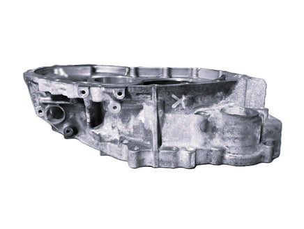 2007-2016 Toyota Lexus U660E Transmission Converter Housing Case Half
