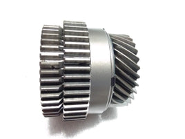 Honda Acura V6 5 Spd. Low Gear Secondary 30 Tooth No I.D. Marks w Sprag + Hubs