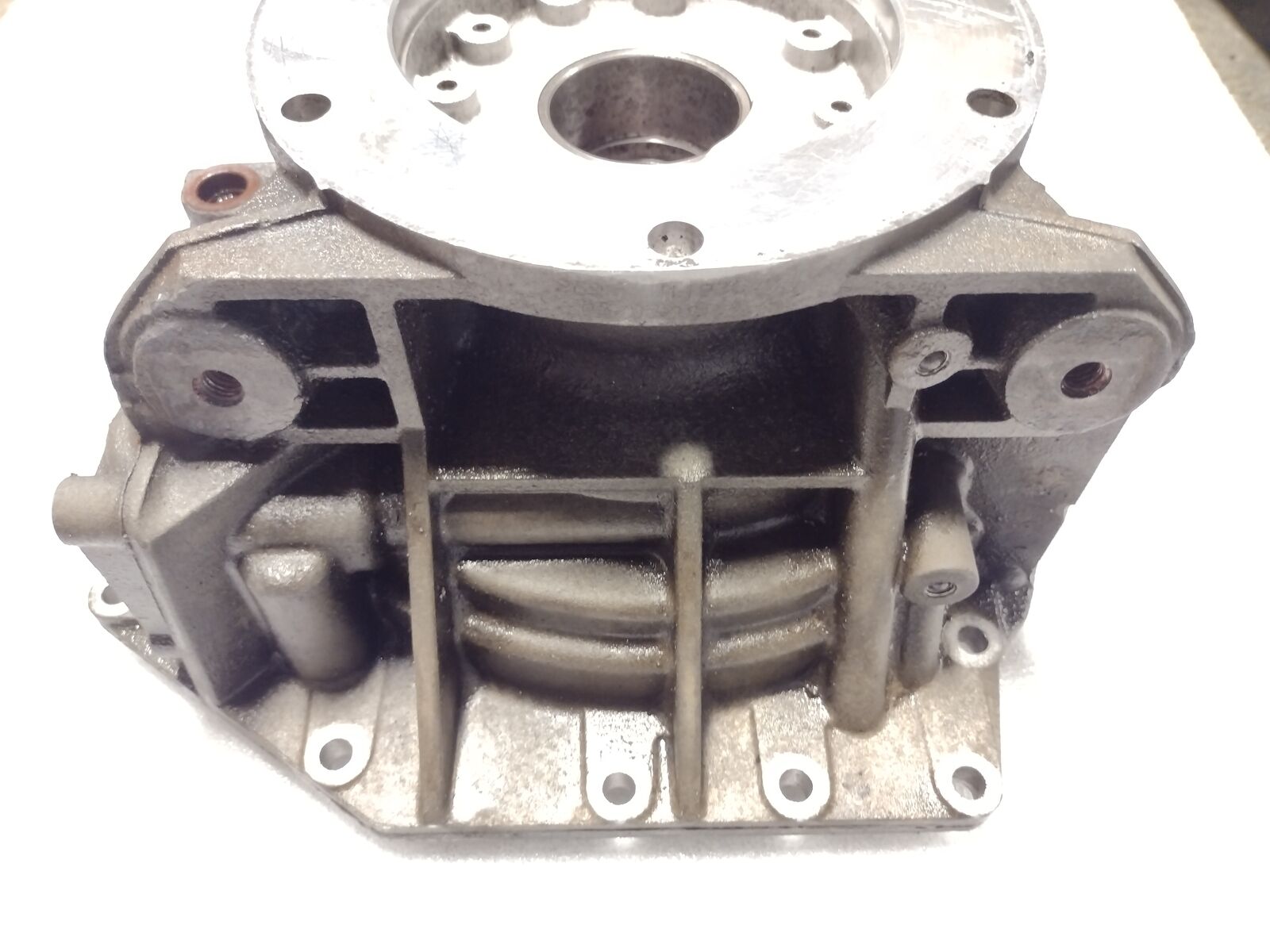 2ML70 6.0L Hybrid Transmission Rear Case Housing 4X4 4WD Cast 29544366