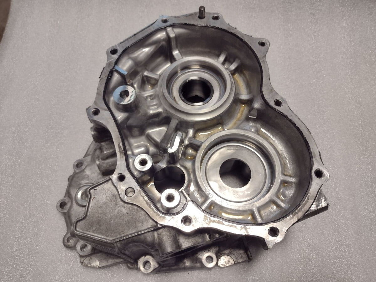 Subaru TR690 2.4L CVT Intermediate Case Housing 2020-2021 with Filter ...